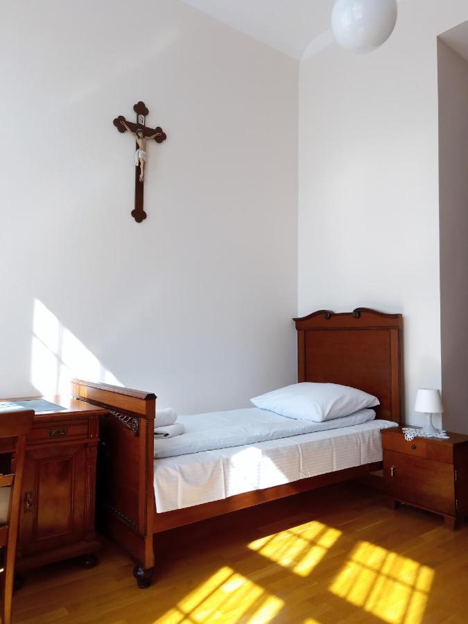 Nocleg ze śniadaniem Dom Notre Dame Wrocław